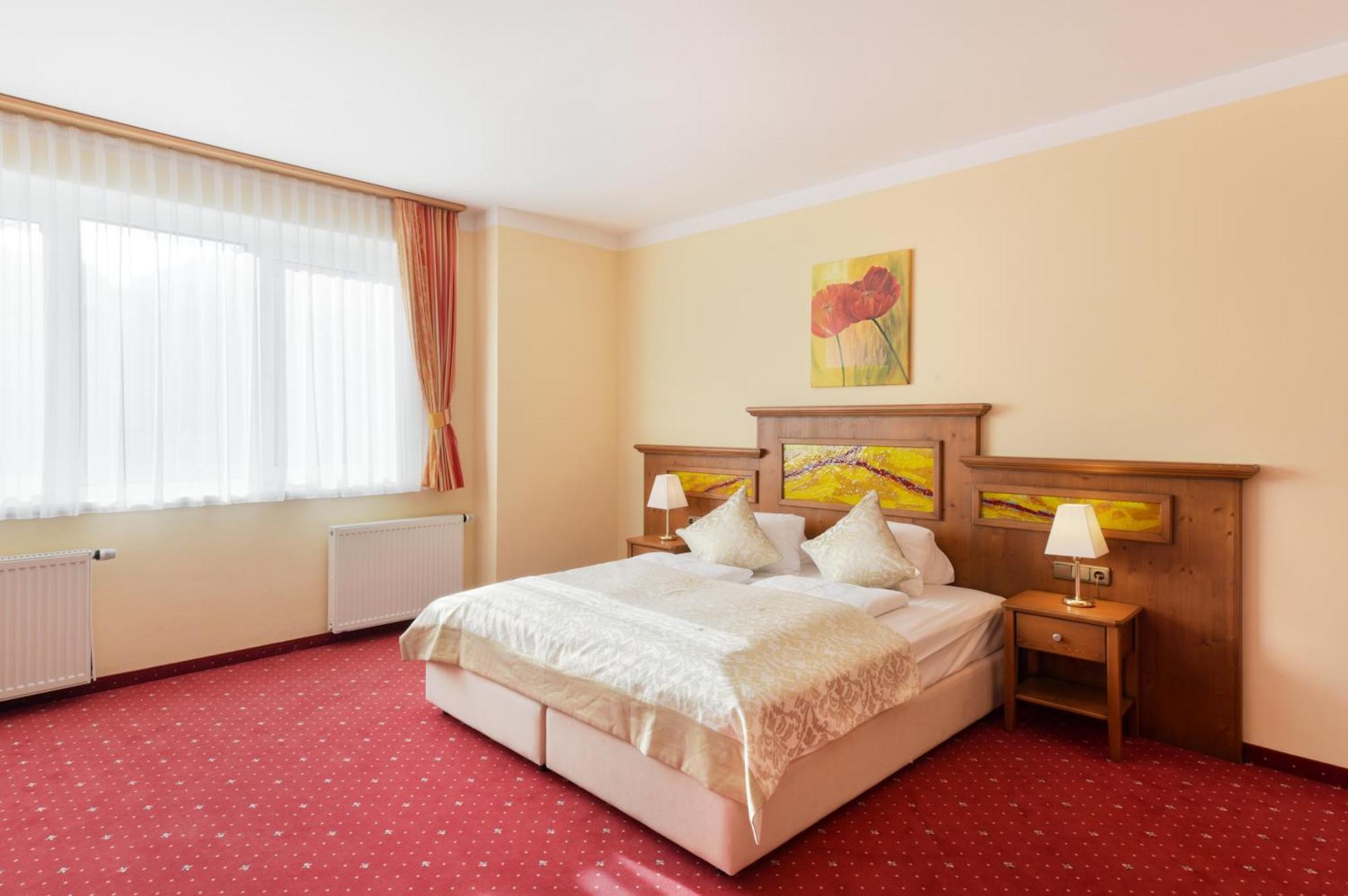 Cella Central Historic Boutique Hotel Zell am See Exterior foto