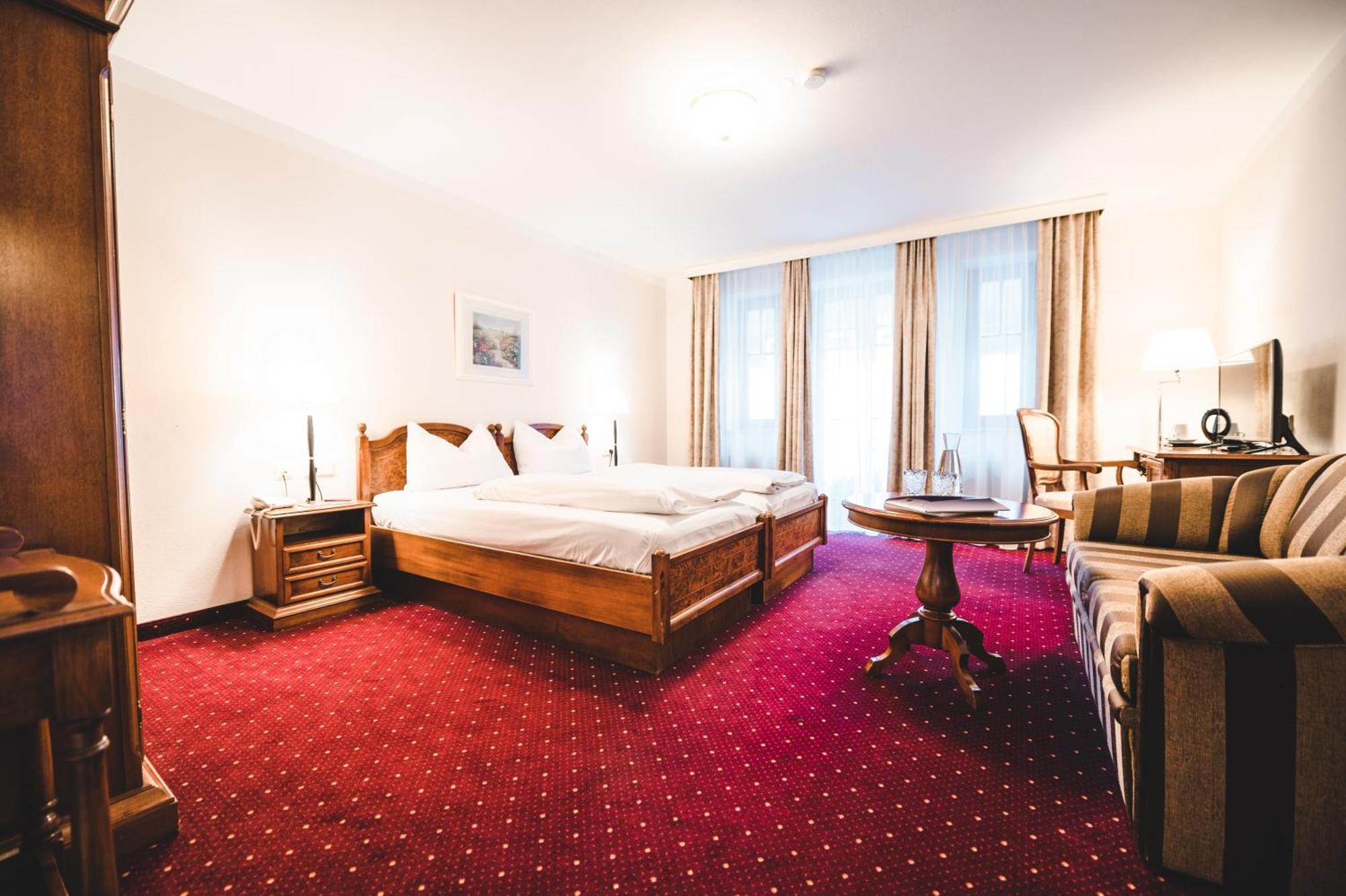 Cella Central Historic Boutique Hotel Zell am See Exterior foto