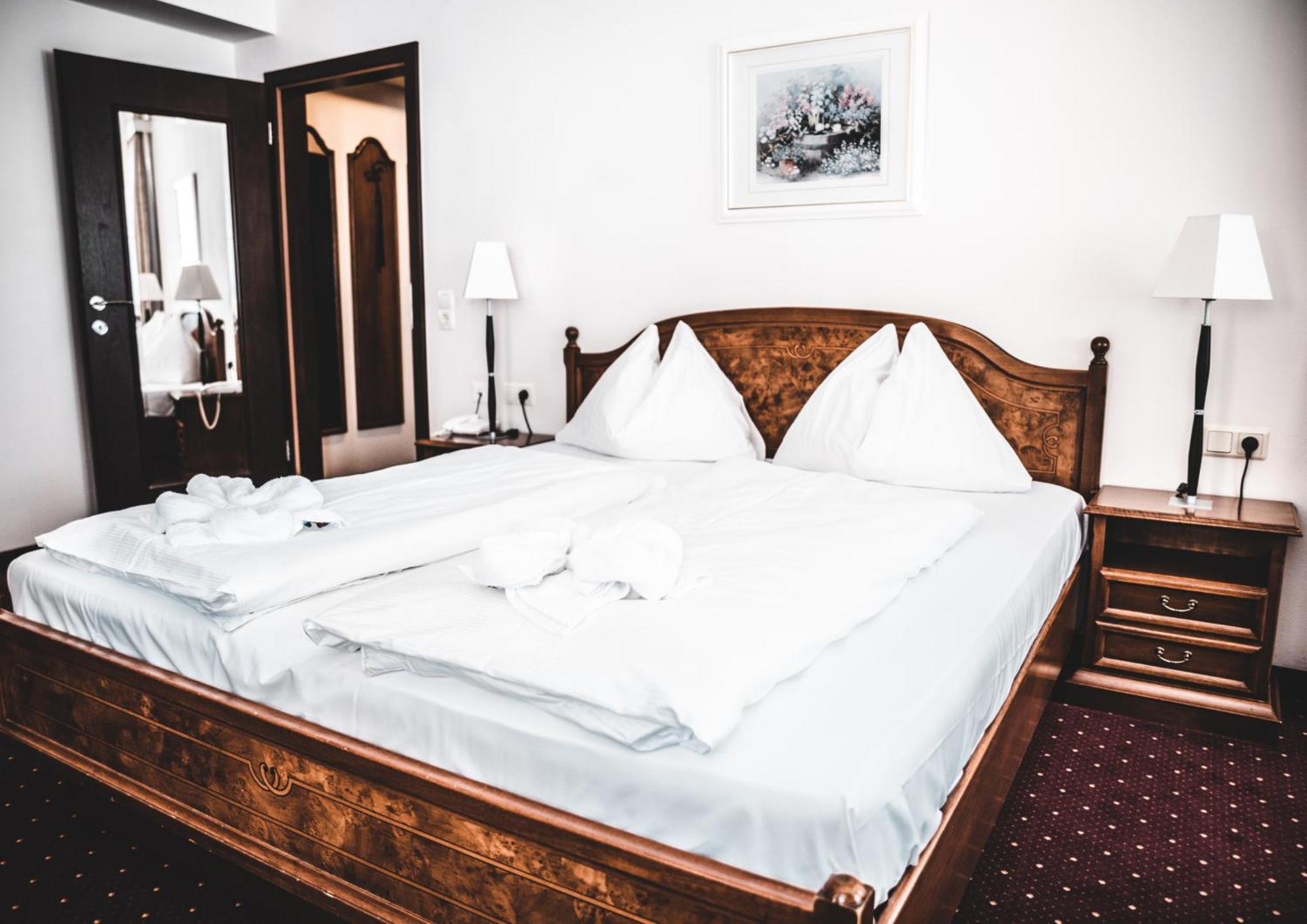 Cella Central Historic Boutique Hotel Zell am See Exterior foto